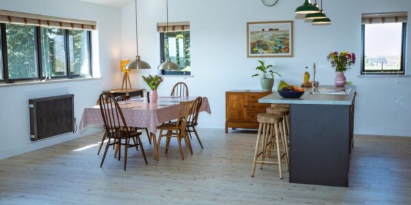 spacious lounge in holiday home -Mill Farm Eco Barn