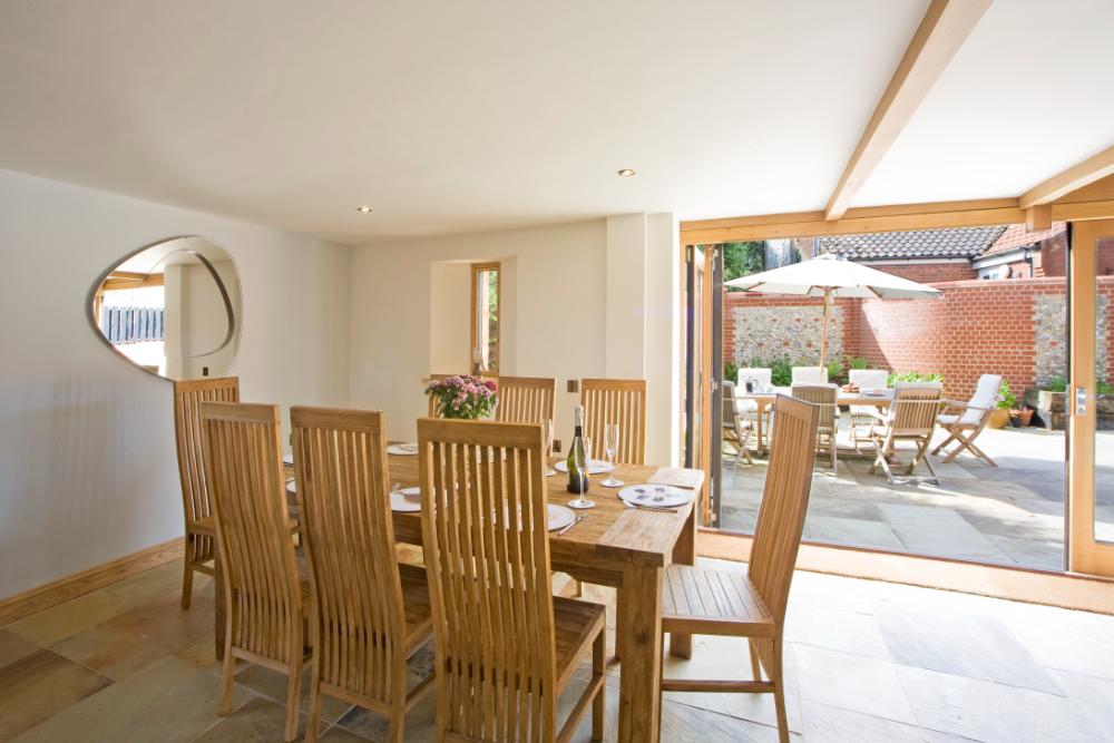 Open plan barn conversion - dining area