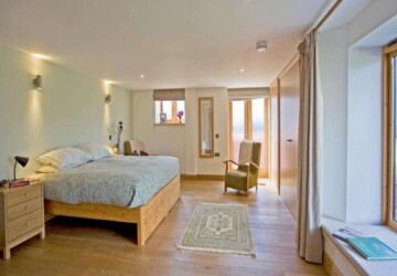 Double Bedroom in Threshing Barn